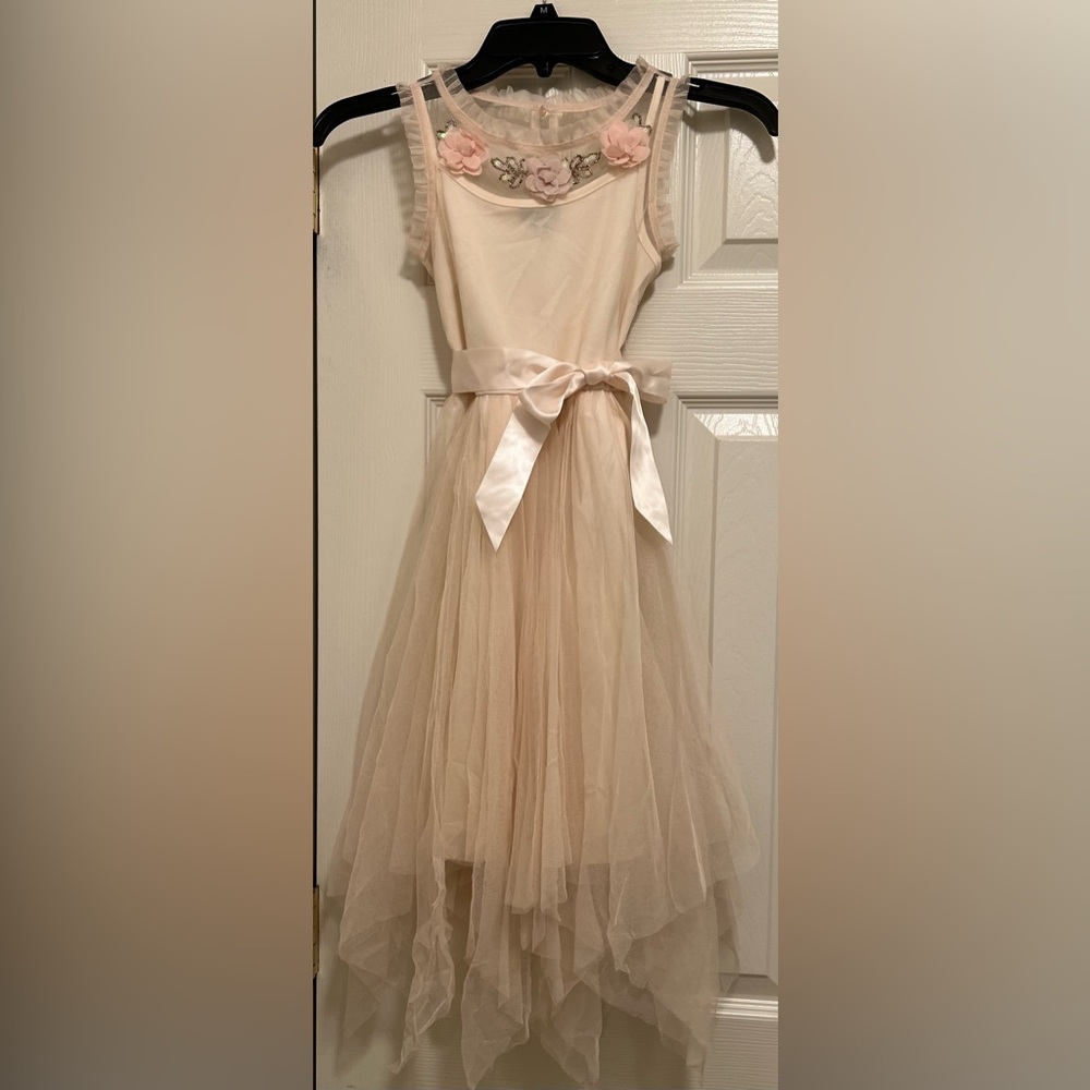 Zunie Rose Gold or White Dress for Special Occasions Size 7
